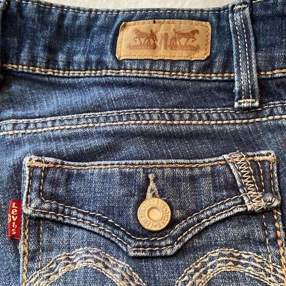 Levi’s NWOT 529 Curvy Bootcut denim jeans W27 L32 - Picture 9 of 10